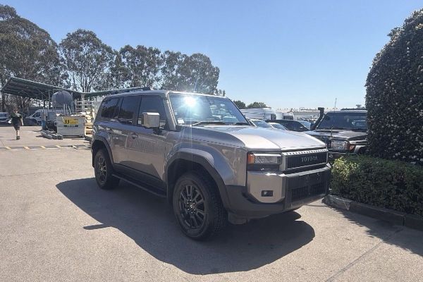 2025 Toyota Landcruiser Prado GDJ251R GXL image