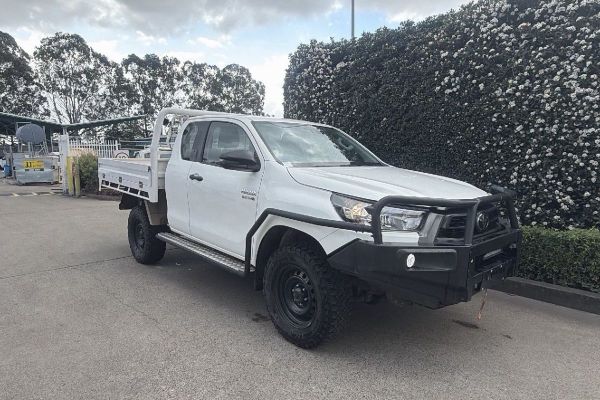 2022 Toyota Hilux SR GUN126R 4X4 image