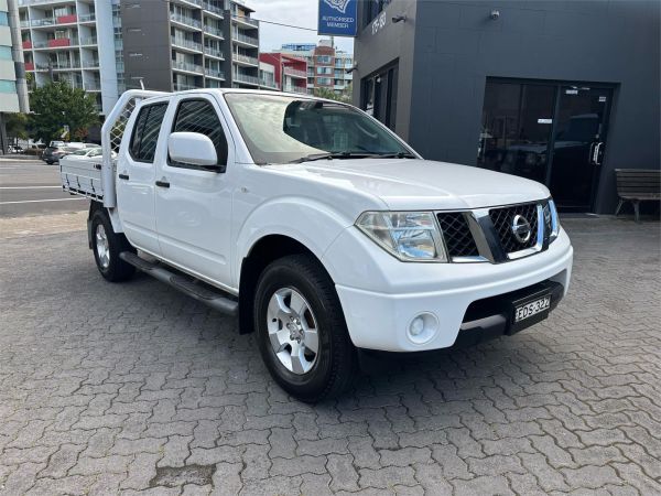 2014 NISSAN NAVARA DUAL CAB P/UP D40 MY12 UPGRADE ST (4x4) image