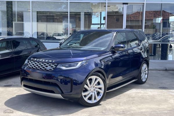 2021 Land Rover Discovery Series 5 D300 HSE image