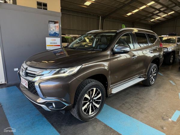 2016 Mitsubishi Pajero Sport GLS QE Auto 4x4 MY16 image