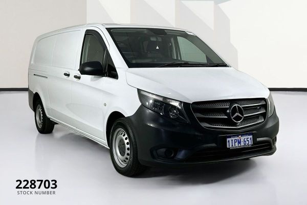 2017 Mercedes-Benz VITO 116 BLUETEC LWB 447 LWB image