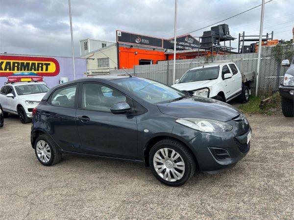 2010 MAZDA MAZDA2 5D HATCHBACK DE MY10 NEO image
