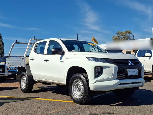 2022 Mitsubishi Triton MR GLX image