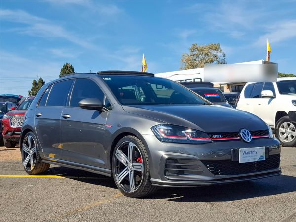 2018 Volkswagen Golf Hatchback 7.5 MY18 GTI image