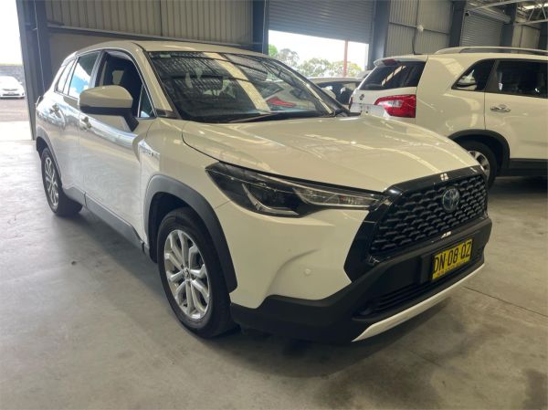 2023 Toyota Corolla Cross Wagon MXGH10R GX image