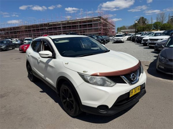 2015 Nissan QASHQAI Wagon J11 ST image