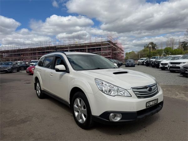 2012 Subaru Outback Wagon B5A MY12 2.0D Premium image