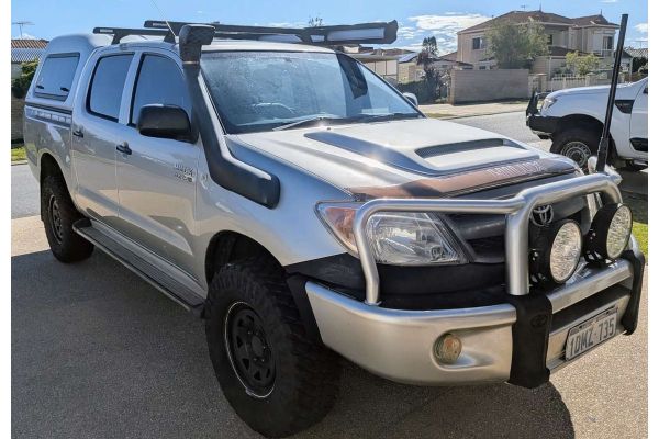 2008 Toyota Hilux SR KUN26R 4X4 image