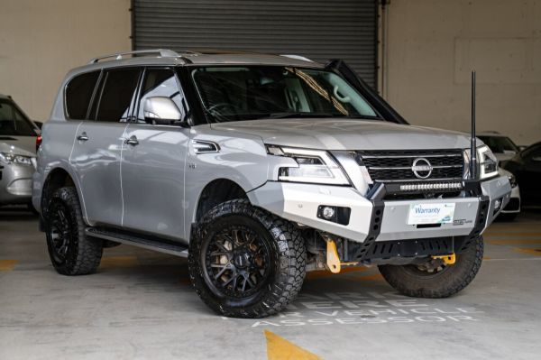 2022 Nissan Patrol Y62 Ti-L image