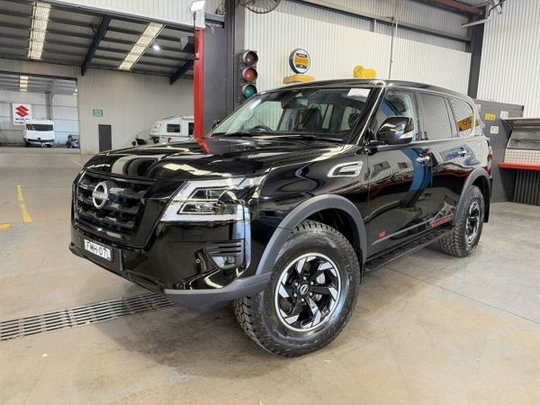 2024 Nissan Patrol Y62 Ti image