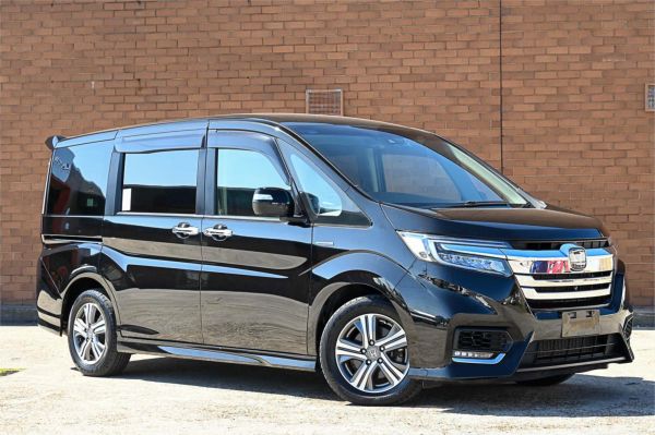 2018 Honda Stepwgn Wagon RP5 Spada image