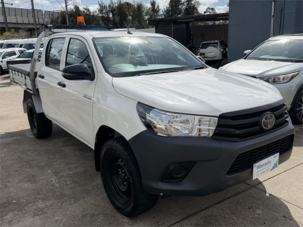 2020 Toyota Hilux Cab Chassis GUN125R Workmate image