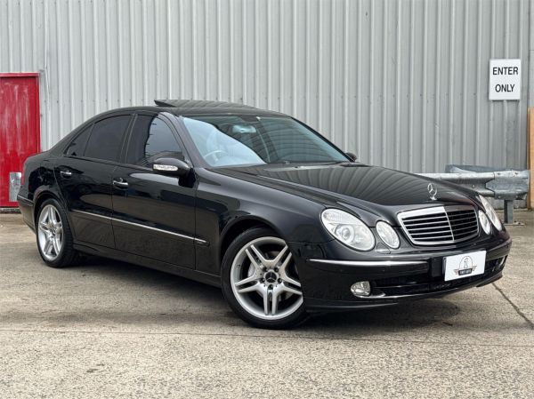 2004 Mercedes-Benz E-Class Sedan W211 MY04 E500 Elegance image