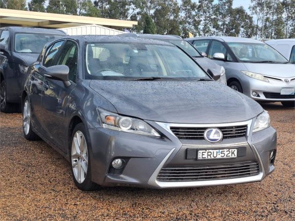 2015 LEXUS CT 200h. HYBRID 5D HATCHBACK ZWA10R MY15 LUXURY image