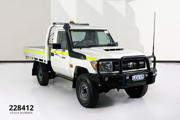 2023 Toyota Landcruiser VDJL79R Workmate image