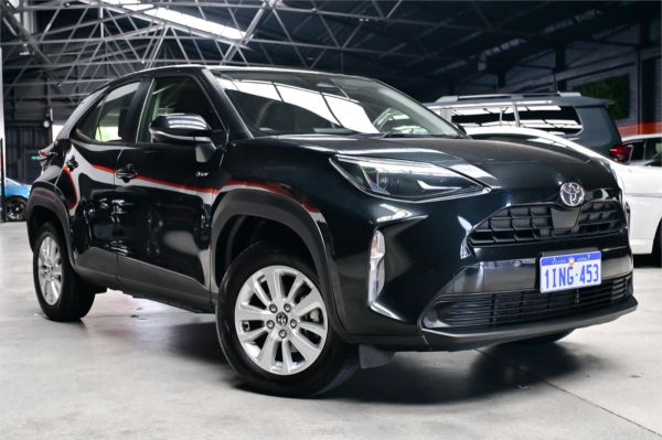 2025 Toyota Yaris Cross MXPJ10R GX image