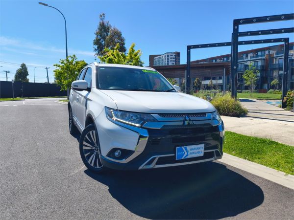 2019 Mitsubishi Outlander ZL LS image