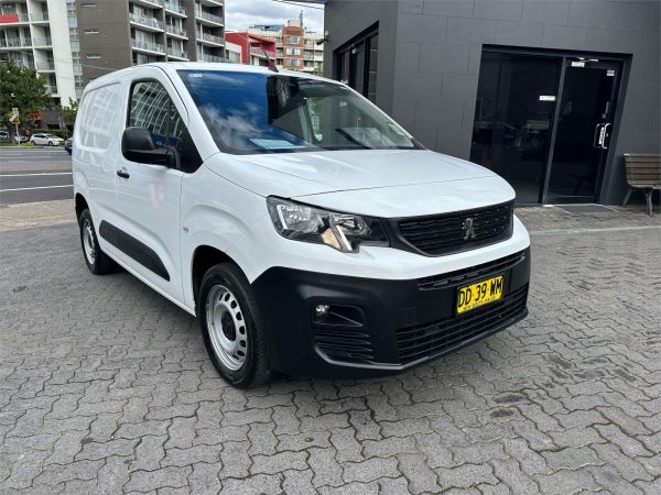 2021 PEUGEOT PARTNER 3D VAN K9 MY22 CITY SWB image