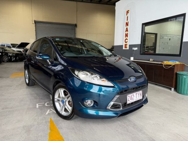 2012 Ford Fiesta WT Zetec Green 5 Speed Manual Hatchback image