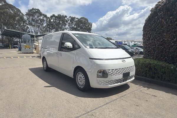 2022 Hyundai STARIA LOAD US4.V1 image