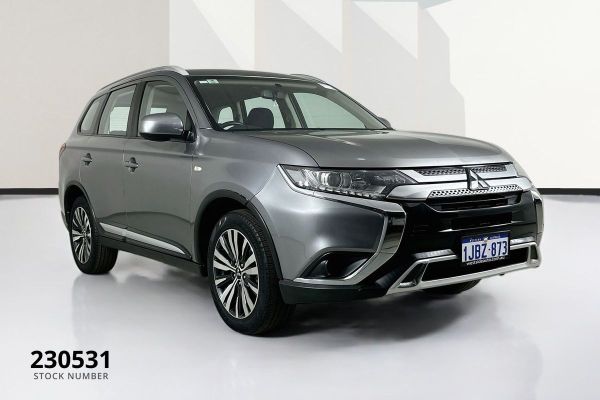 2018 Mitsubishi OUTLANDER ES 7 SEAT (AWD) ZL MY19 image