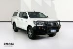 Image for 2020 Toyota Hilux GUN126R SR