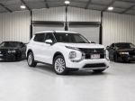 Image for 2023 Mitsubishi Outlander ZM LS