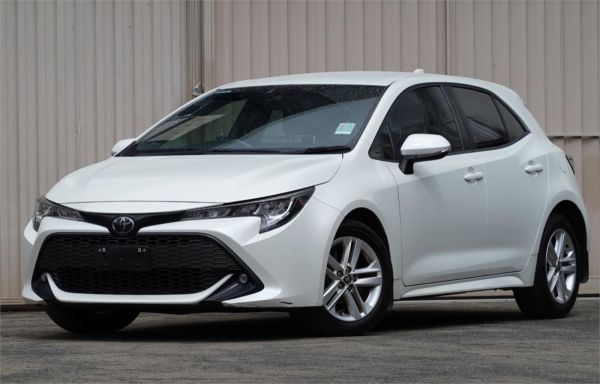 2019 TOYOTA COROLLA 5D HATCHBACK MZEA12R SX image