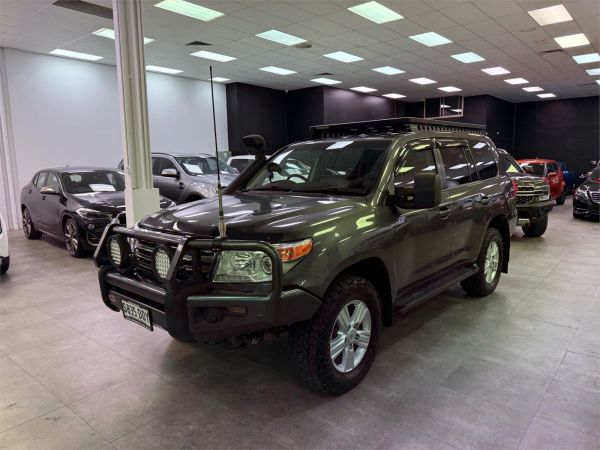2015 Toyota Landcruiser Wagon VDJ200R VX image