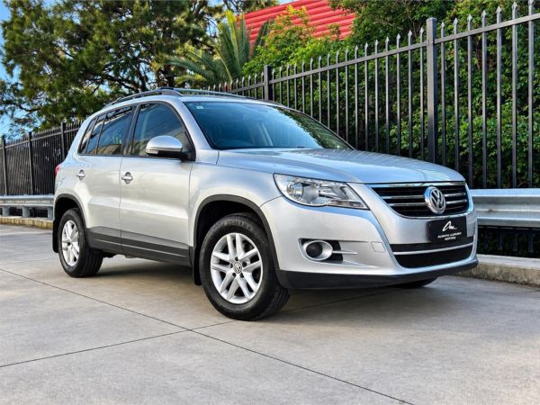 2011 VOLKSWAGEN TIGUAN 4D WAGON 5NC MY11 125 TSI image