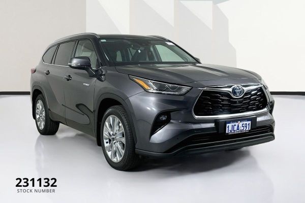 2022 Toyota Kluger AXUH78R Grande