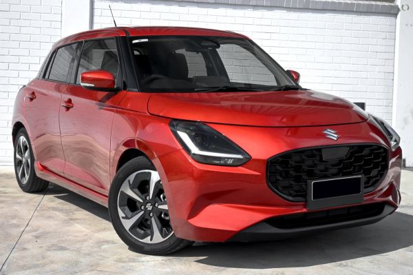 2026 Suzuki Swift Hybrid GLX Auto image