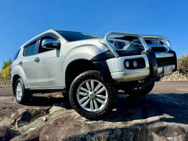 2018 Isuzu Mu-x WAGON LS-T MY17
