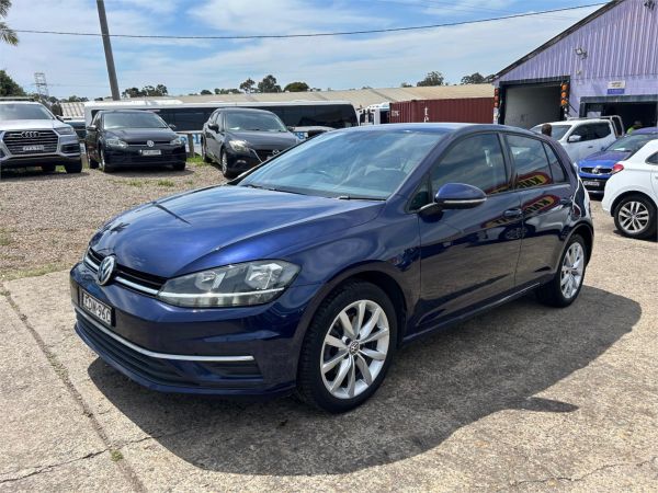 2019 Volkswagen Golf MK VII Comfortline image