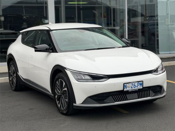 2023 Kia EV6 CV Air image