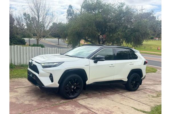 2022 Toyota RAV4 AXAH54R XSE image