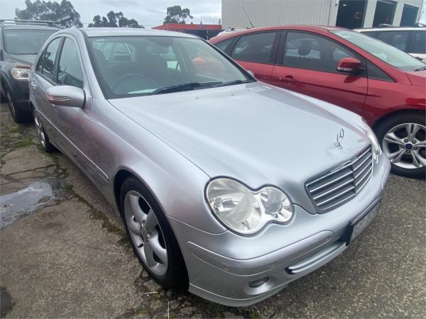 2006 MERCEDES-BENZ C180 4D SEDAN W203 MY06 KOMPRESSOR CLASSIC