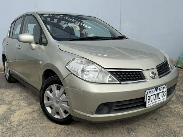 2006 Nissan Tiida C11 ST Gold 4 Speed Automatic Hatchback image