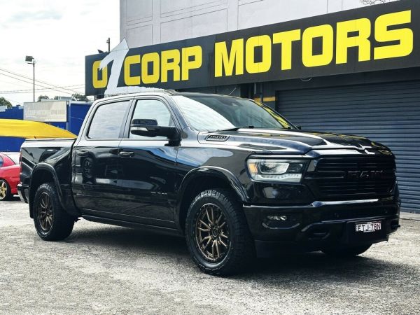 2022 RAM 1500 DT Laramie