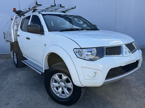 2012 Mitsubishi Triton MN MY12 GL-R (4x4) White 5 Speed Manual Double Cab Utility image