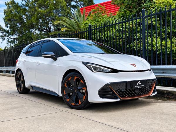 2023 Cupra Born K1 (5 SEAT)
