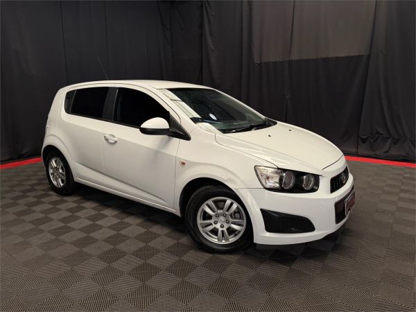 2013 HOLDEN BARINA 5D HATCHBACK TM MY14 CD