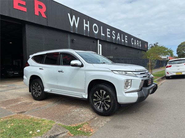2020 Mitsubishi Pajero Sport QF GLS image