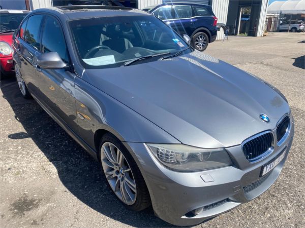2012 BMW 3 4D SEDAN E90 MY11 20i LIFESTYLE image