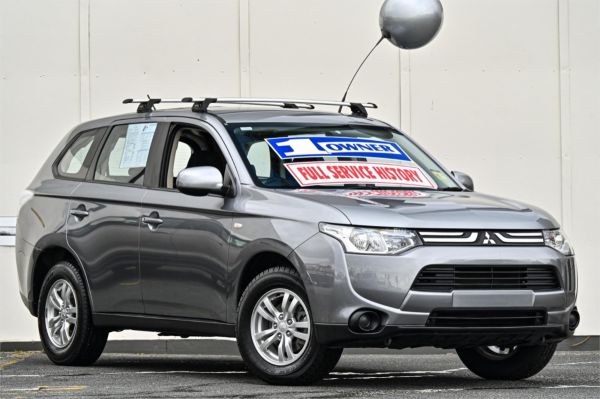 2013 Mitsubishi Outlander Wagon ZJ MY13 ES image