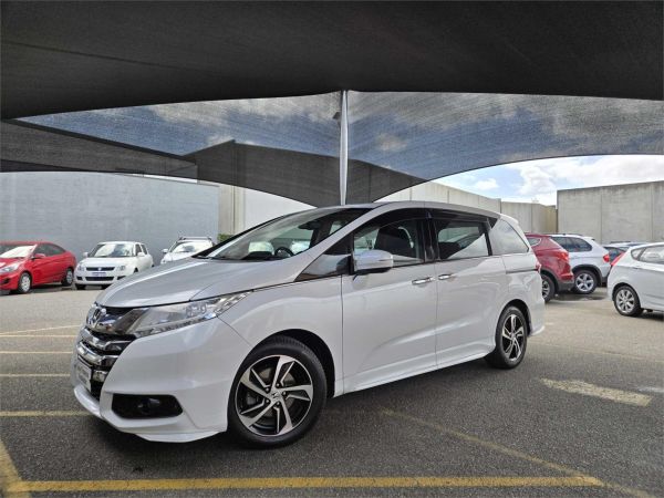 2014 Honda Odyssey Wagon RC MY14 VTi-L