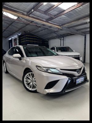2018 Toyota Camry Sedan GSV70R SL image