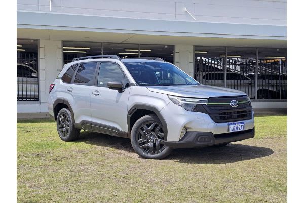 2025 Subaru Forester SK  image