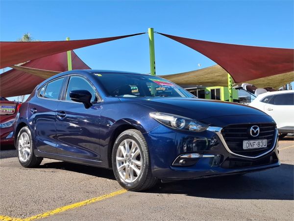 2017 Mazda 3 Hatchback BN5476 Maxx